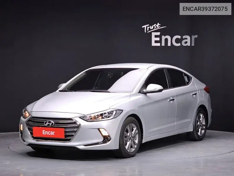 Hyundai Avante 2015 года выпуска