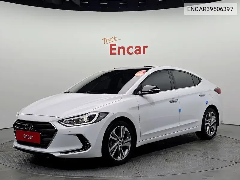 Hyundai Avante 2016 года выпуска