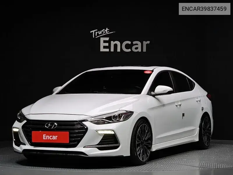 Hyundai Avante 2016 года выпуска