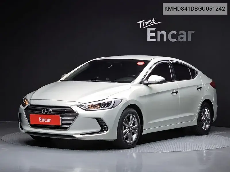 Hyundai Avante 2016 года выпуска