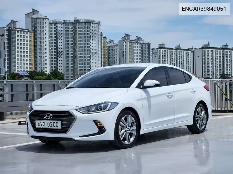 Hyundai Avante 2016 года выпуска
