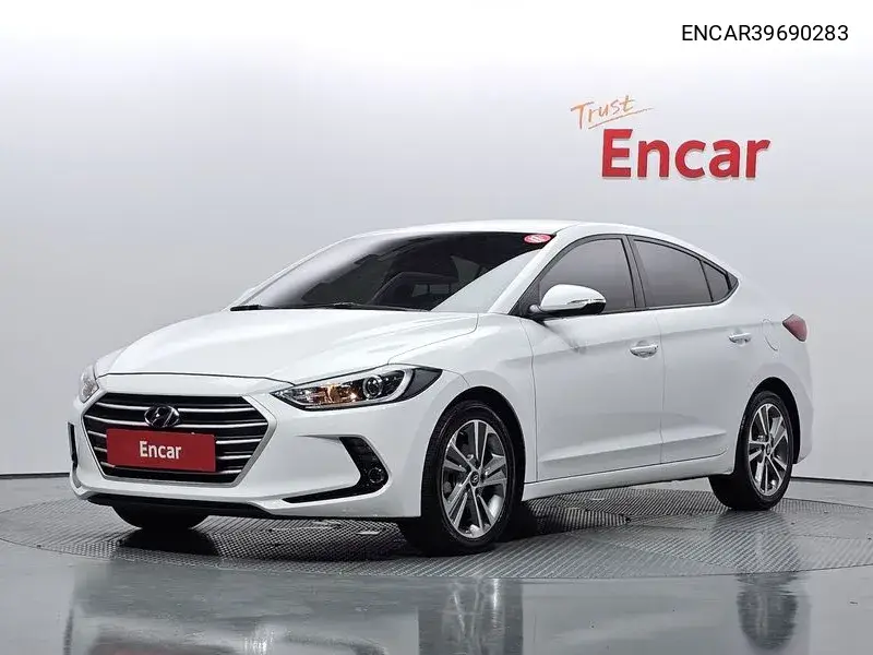 Hyundai Avante 2017 года выпуска