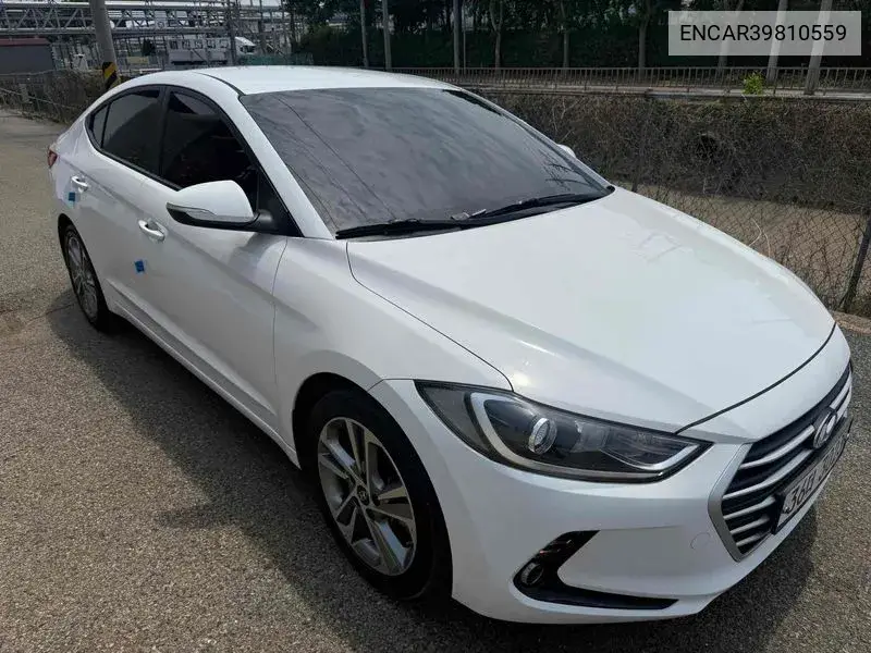 Hyundai Avante 2018 года выпуска