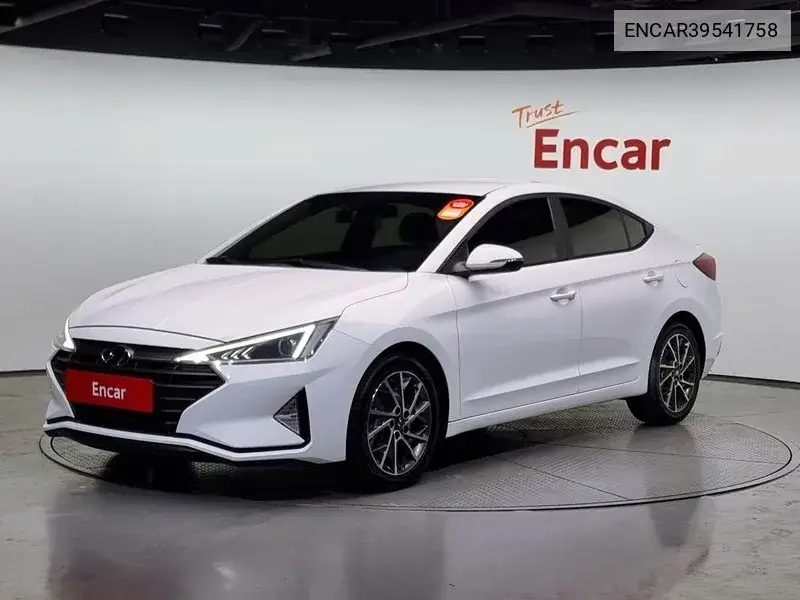 Hyundai Avante 2019 года выпуска