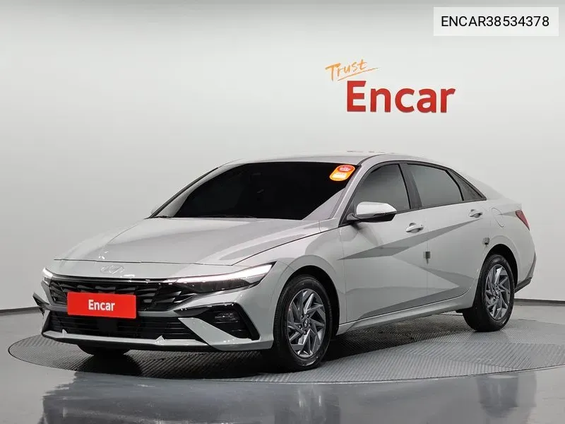 Hyundai Avante 2023 года выпуска