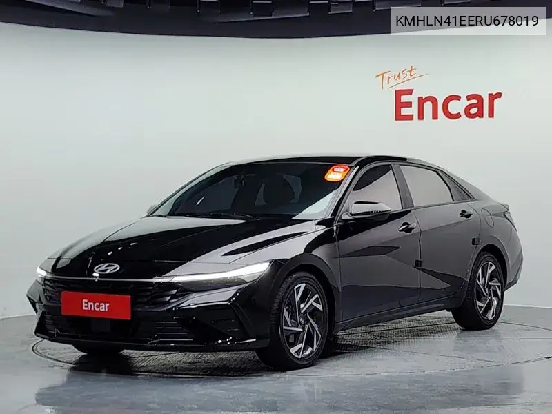 Hyundai Avante 2023 года выпуска