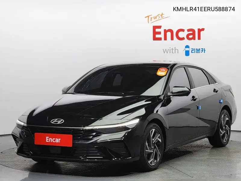 Hyundai Avante 2023 года выпуска