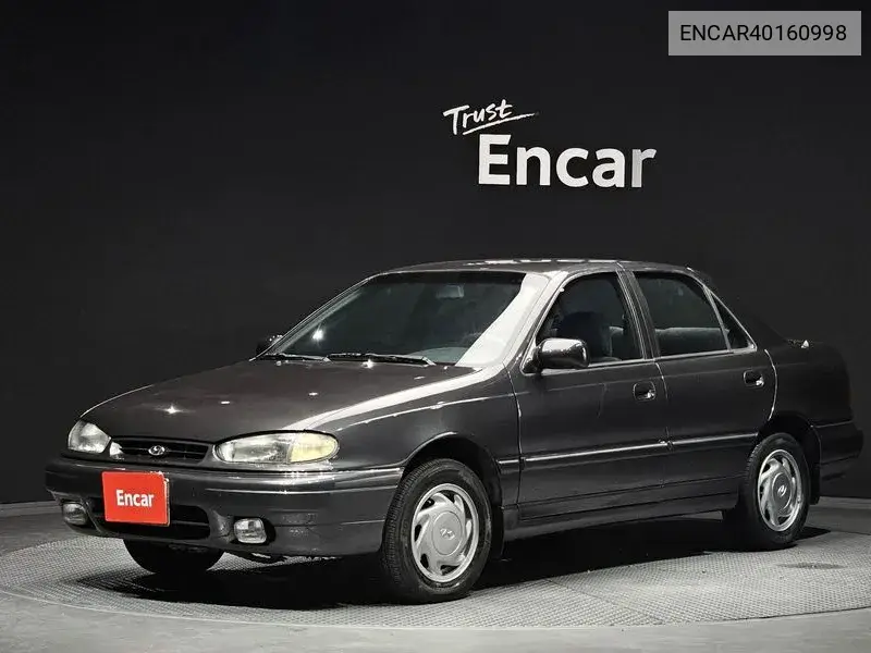 Hyundai Elantra 1994 года выпуска