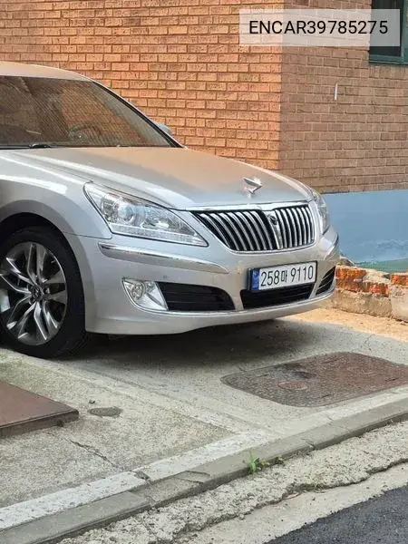 Hyundai Equus 2009 года выпуска
