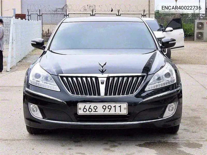 Hyundai Equus 2009 года выпуска