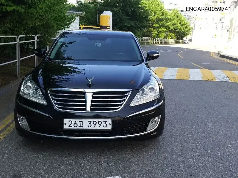 Hyundai Equus 2011 года выпуска