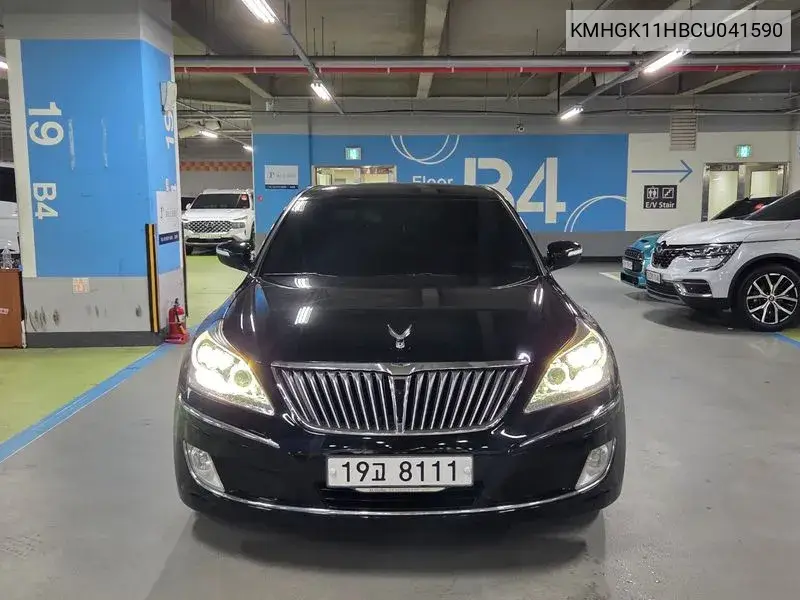 Hyundai Equus 2011 года выпуска