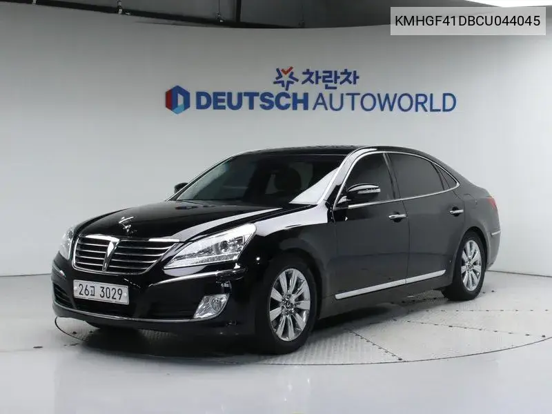 Hyundai Equus 2011 года выпуска