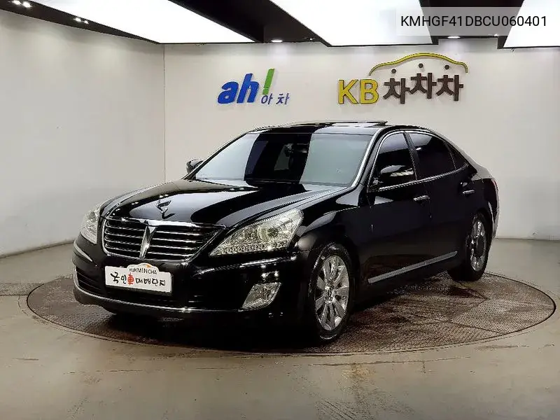 Hyundai Equus 2012 года выпуска