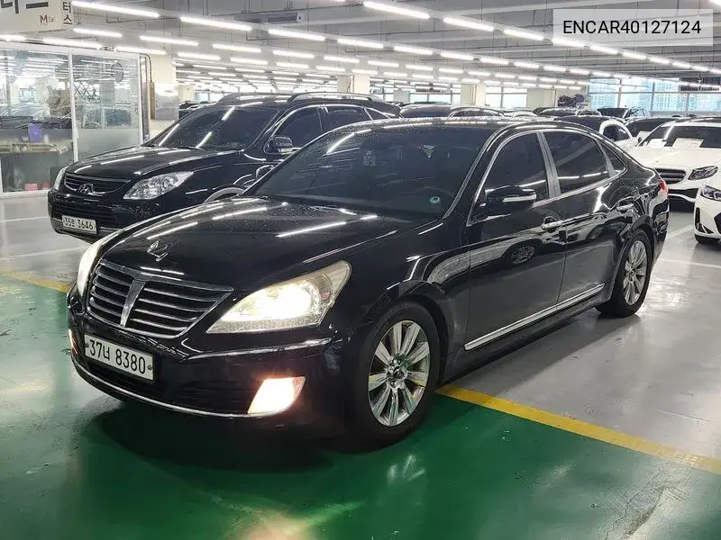 Hyundai Equus 2012 года выпуска