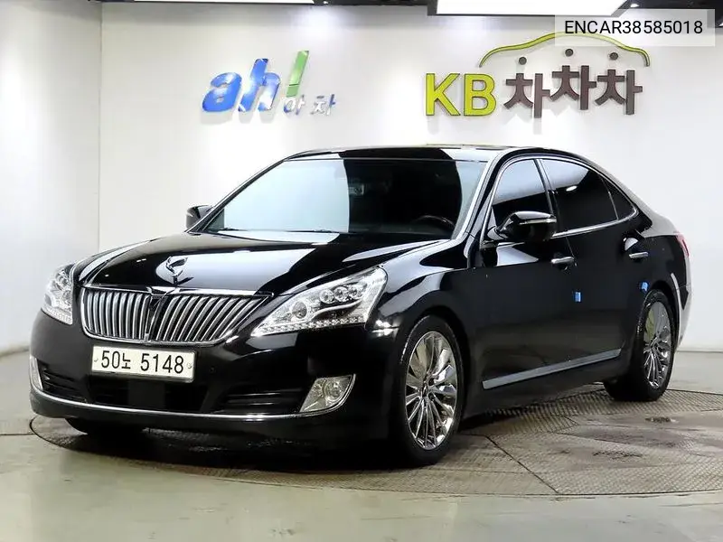 Hyundai Equus 2013 года выпуска