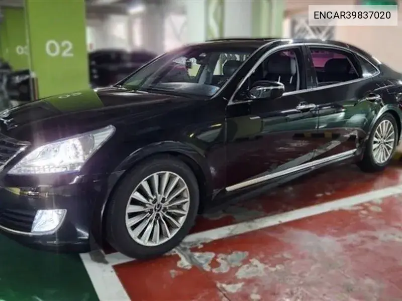 Hyundai Equus 2013 года выпуска
