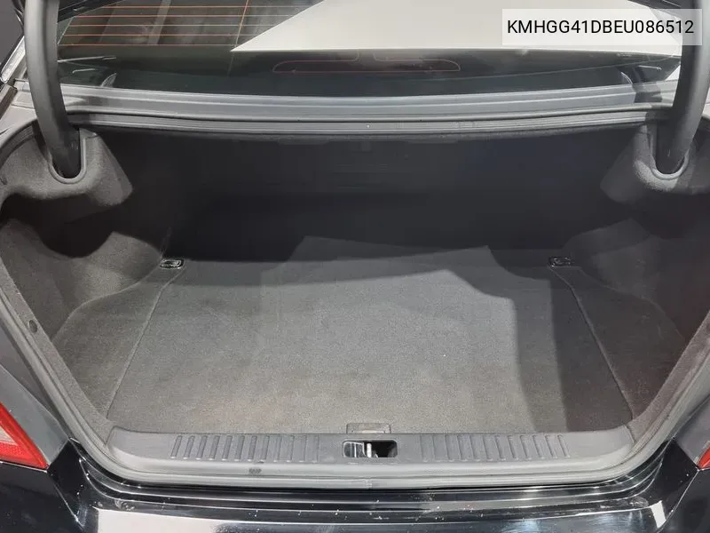 Hyundai Equus 2014 года выпуска