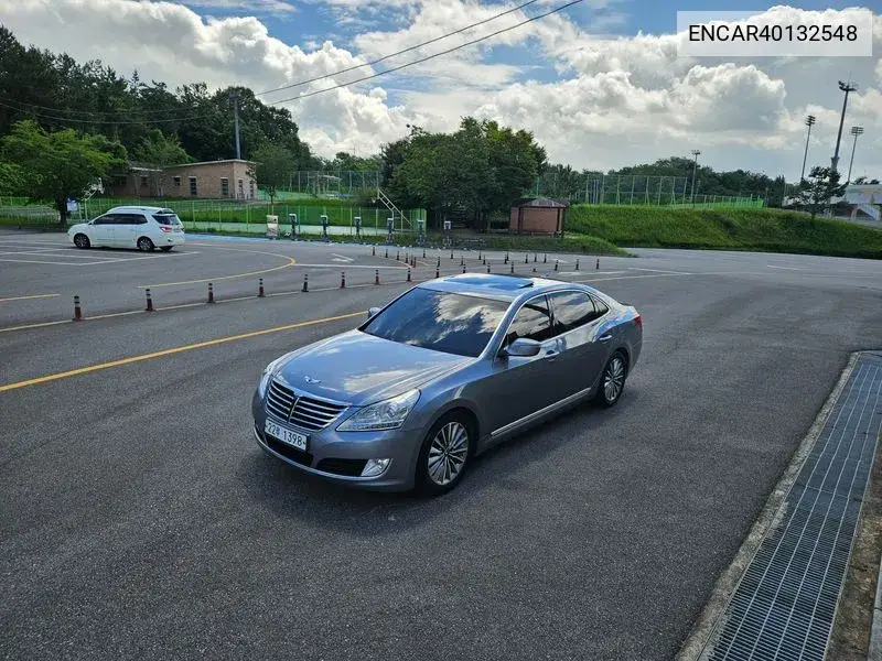 Hyundai Equus 2014 года выпуска