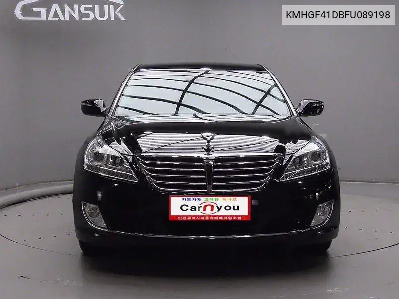 Hyundai Equus 2014 года выпуска