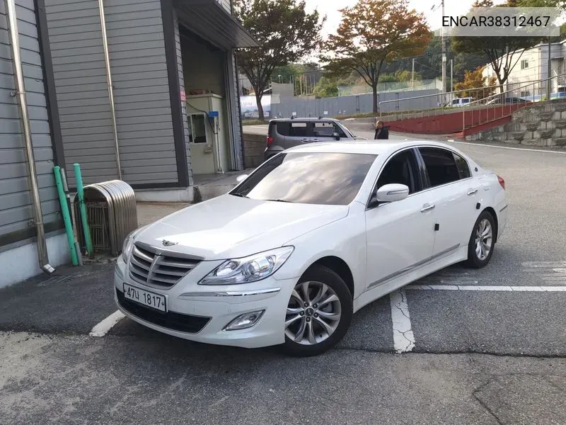 Hyundai Genesis 2013 года выпуска