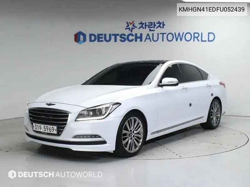 Hyundai Genesis 2014 года выпуска