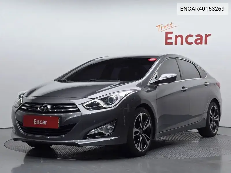 Hyundai i40 2012 года выпуска