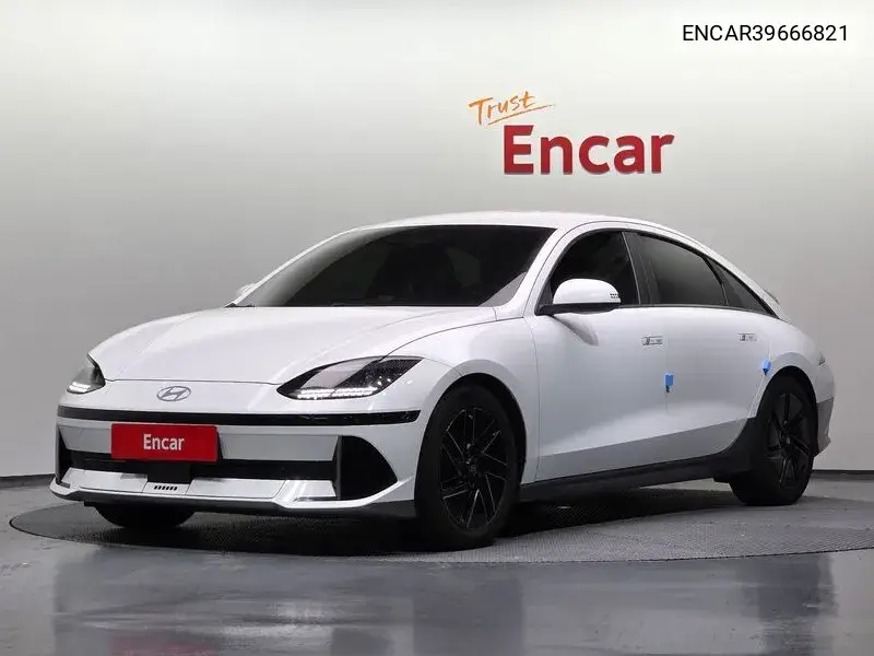 Hyundai IONIQ 6 2023 года выпуска