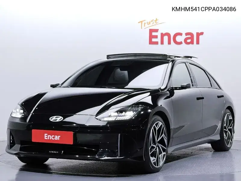 Hyundai IONIQ 6 2023 года выпуска