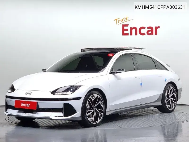 Hyundai IONIQ 6 2022 года выпуска