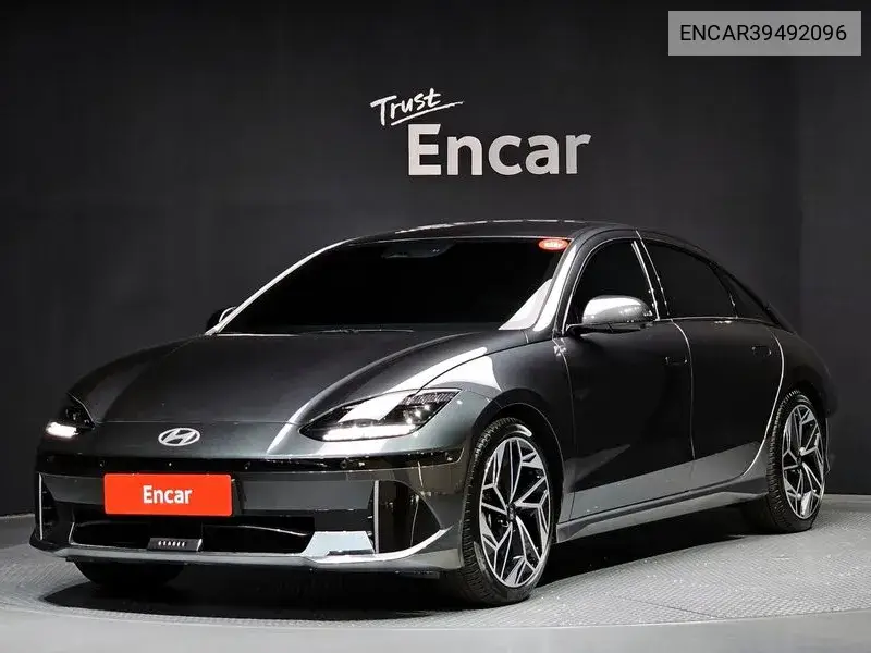 Hyundai IONIQ 6 2022 года выпуска