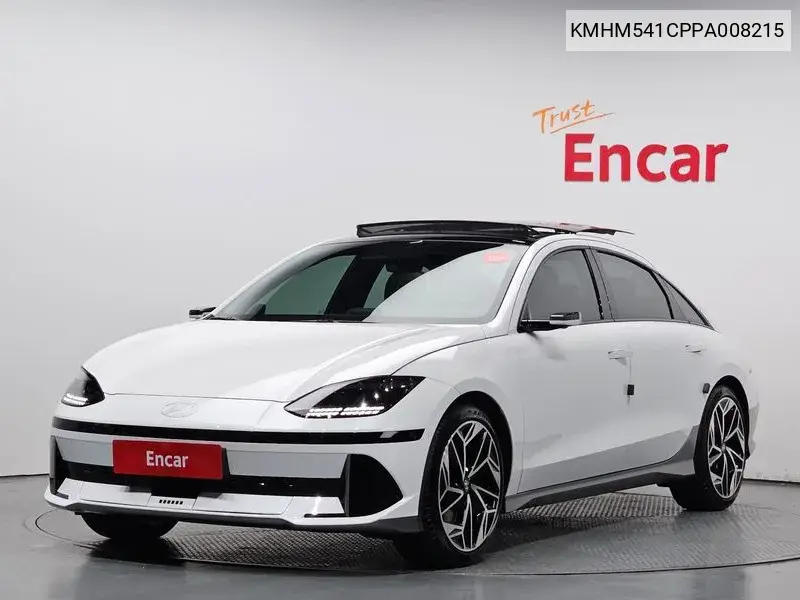 Hyundai IONIQ 6 2022 года выпуска