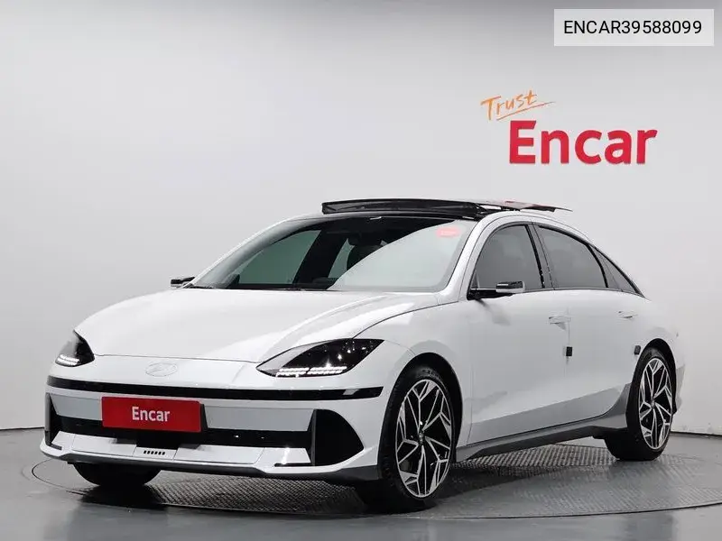 Hyundai IONIQ 6 2022 года выпуска