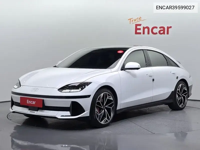 Hyundai IONIQ 6 2022 года выпуска