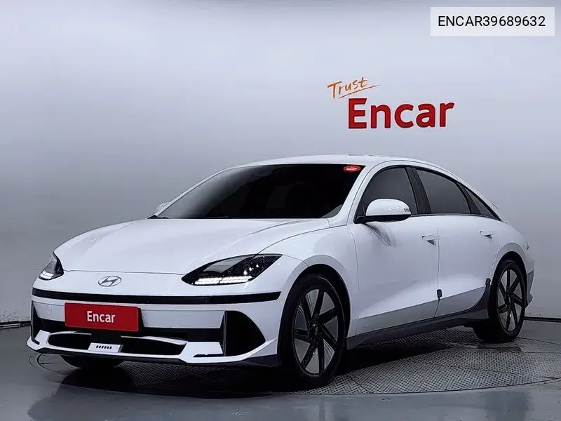 Hyundai IONIQ 6 2022 года выпуска