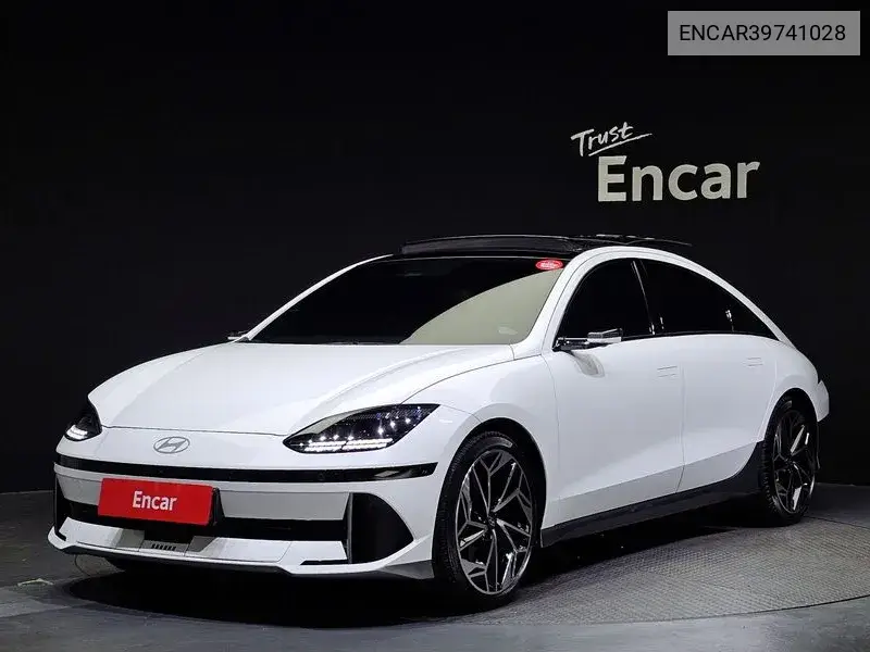 Hyundai IONIQ 6 2022 года выпуска