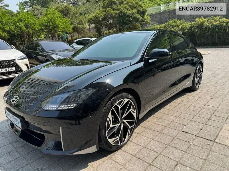 Hyundai IONIQ 6 2022 года выпуска