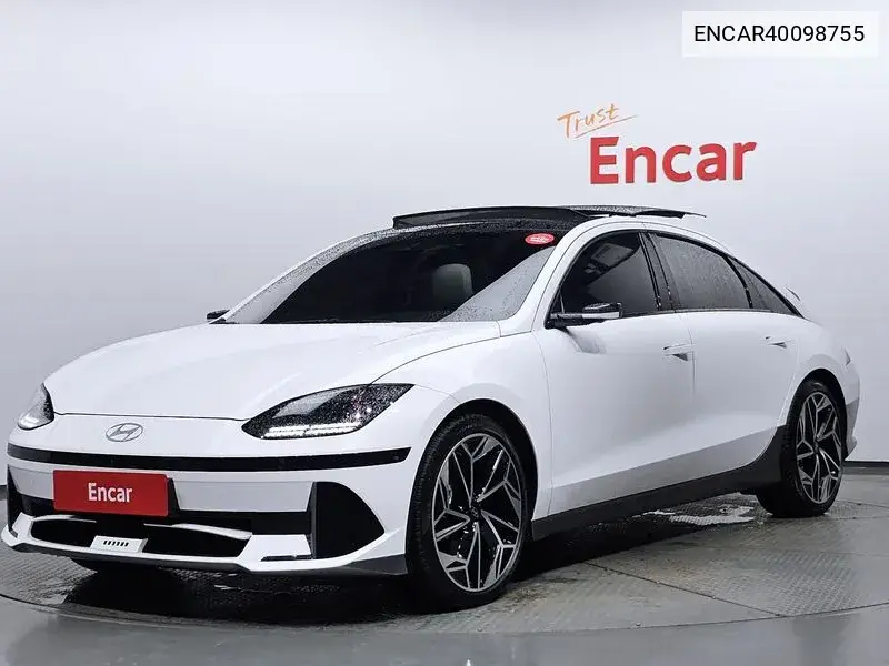 Hyundai IONIQ 6 2022 года выпуска