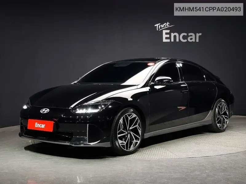 Hyundai IONIQ 6 2023 года выпуска