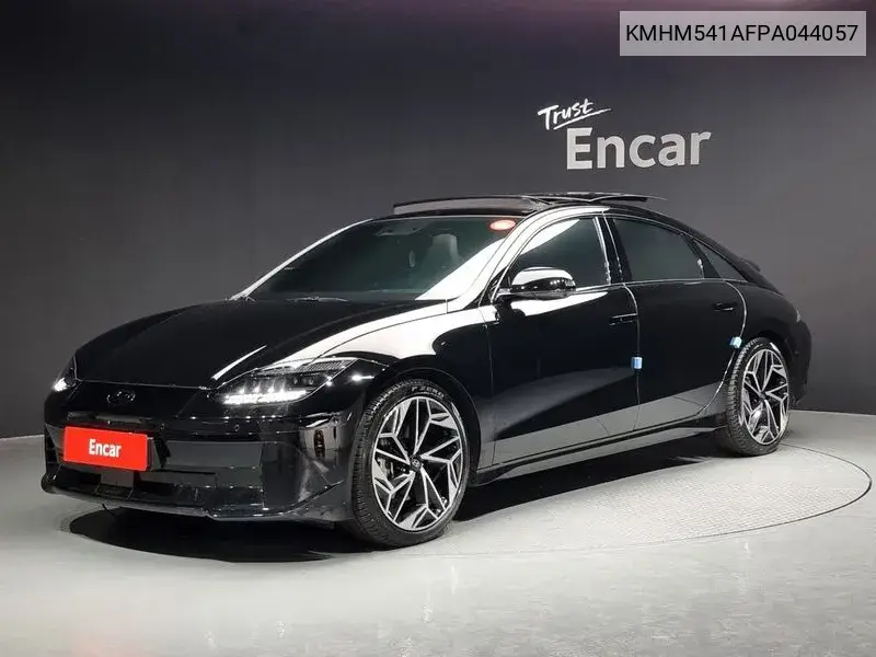 Hyundai IONIQ 6 2023 года выпуска
