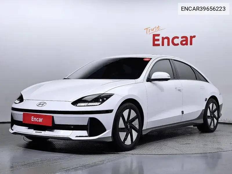 Hyundai IONIQ 6 2023 года выпуска