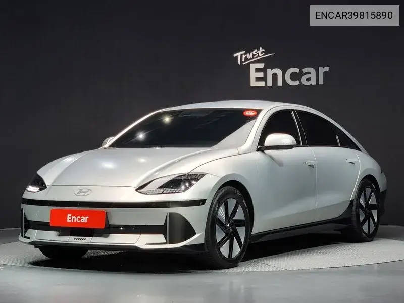 Hyundai IONIQ 6 2023 года выпуска