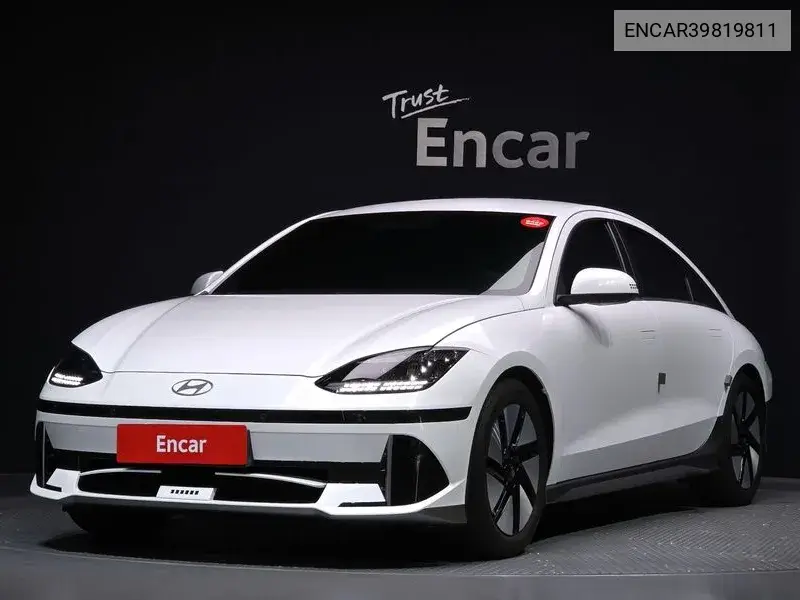 Hyundai IONIQ 6 2023 года выпуска