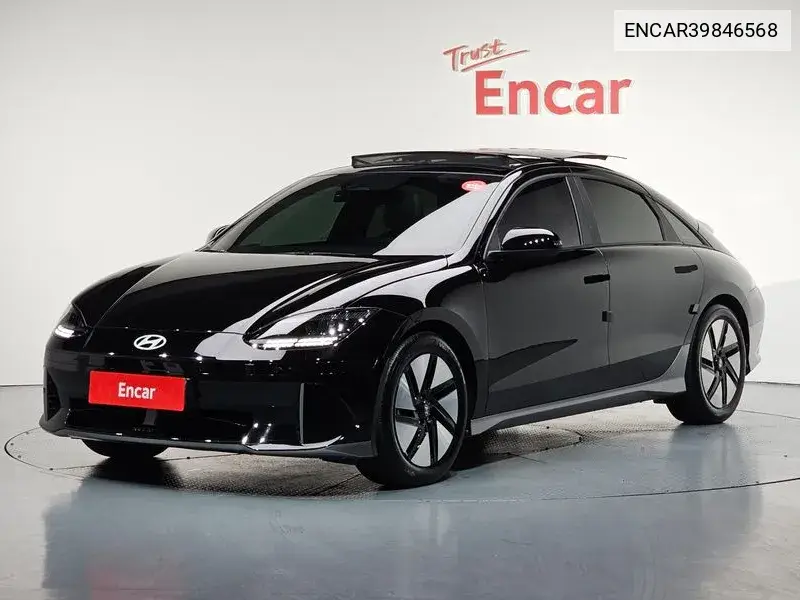 Hyundai IONIQ 6 2023 года выпуска