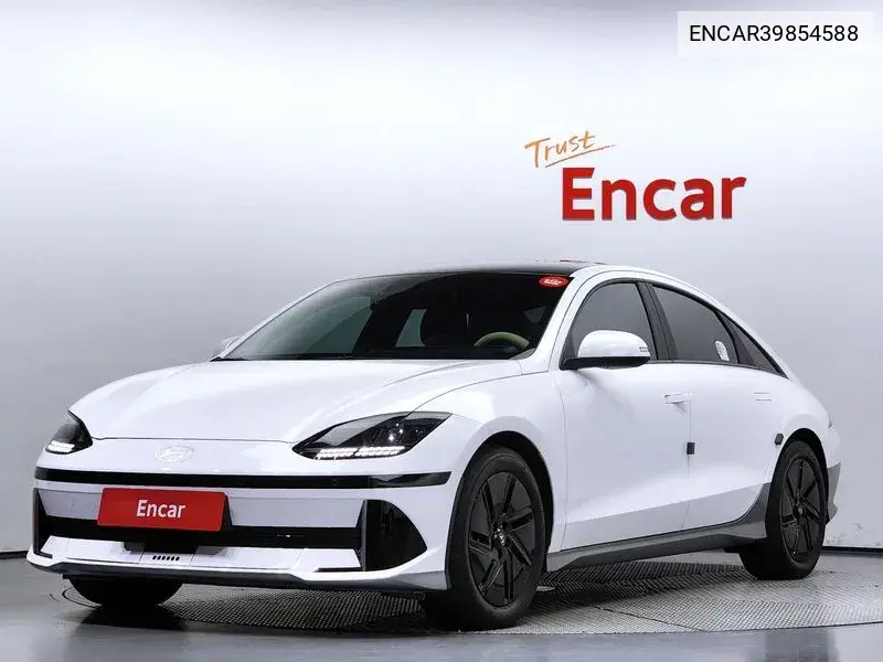 Hyundai IONIQ 6 2023 года выпуска