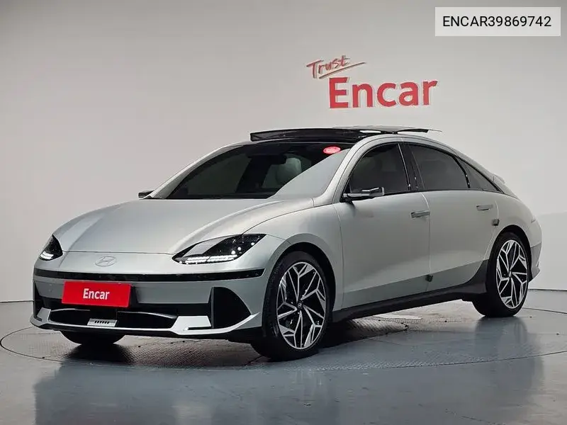 Hyundai IONIQ 6 2023 года выпуска