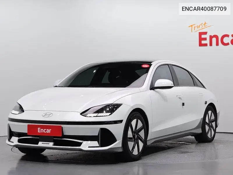 Hyundai IONIQ 6 2023 года выпуска