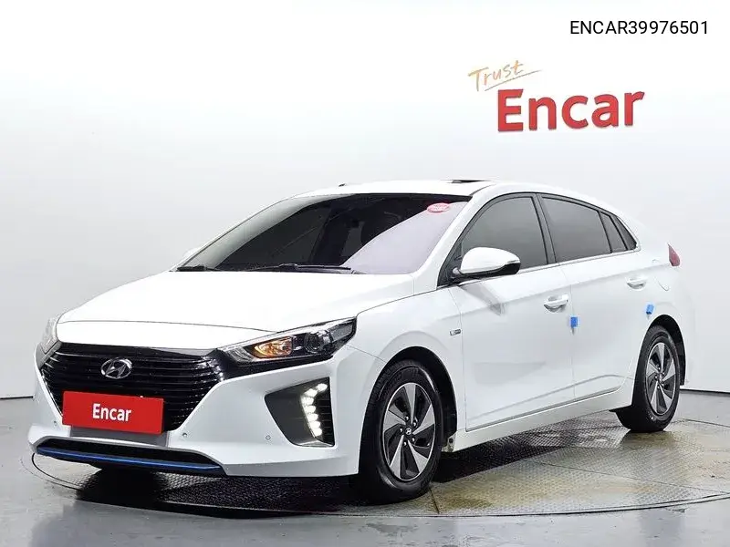 Hyundai IONIQ 2016 года выпуска
