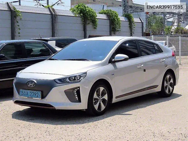 Hyundai IONIQ 2018 года выпуска
