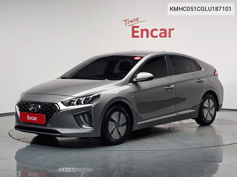 Hyundai IONIQ 2019 года выпуска